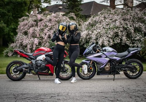 GG.bikergirls424