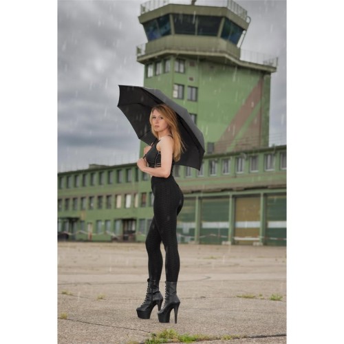 leginassrt484 @phiele01