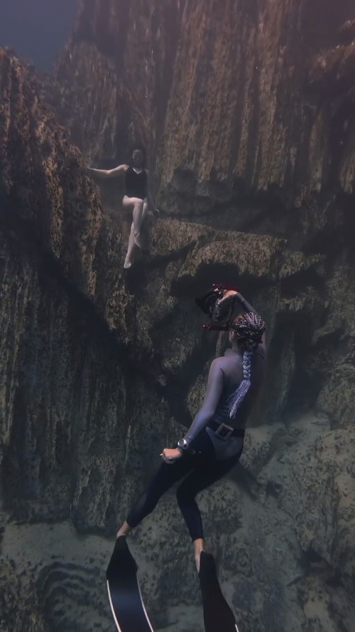 6mwAXmPilrCIGgkz5ii ulkXPcsnApIYi2G vidscreen