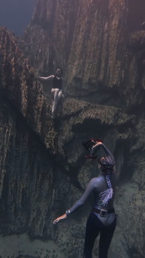 6mwAXmPilrCIGgkz5ii ulkXPcsnApIYi2G2 vidscreen